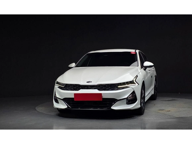 Kia K5 - автомобили, коли, обяви за нови и употребявани 2