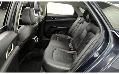 Kia K5 - автомобили, коли, обяви за нови и употребявани 11