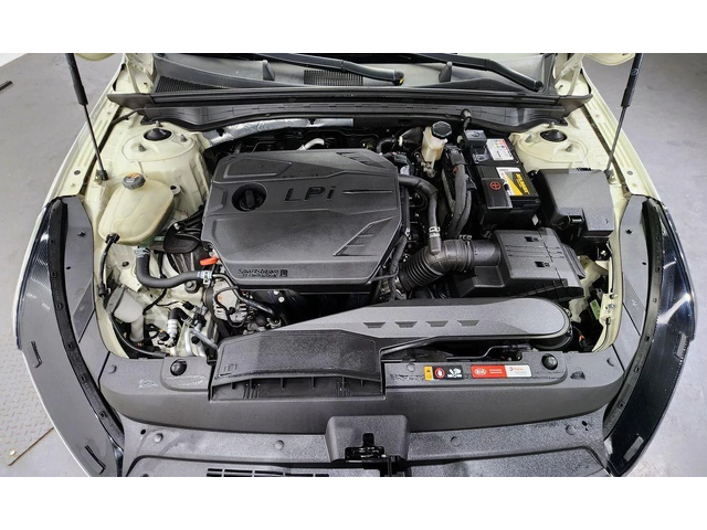 Kia K5 - автомобили, коли, обяви за нови и употребявани 5