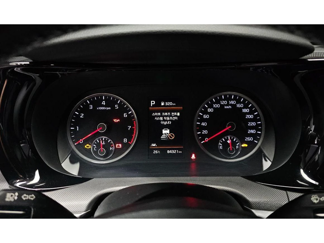 Kia K5 - автомобили, коли, обяви за нови и употребявани 7