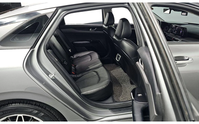 Kia K5 - автомобили, коли, обяви за нови и употребявани 12