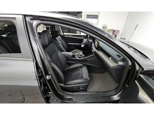 Kia K5 - автомобили, коли, обяви за нови и употребявани 12