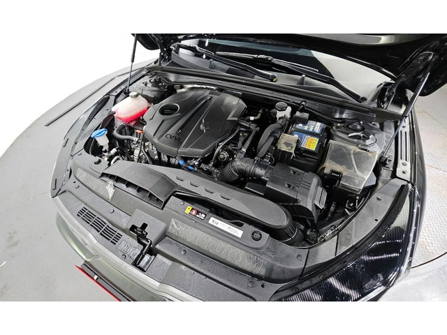 Kia K5 - автомобили, коли, обяви за нови и употребявани 5