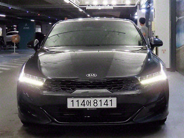 Kia K5 - автомобили, коли, обяви за нови и употребявани 1