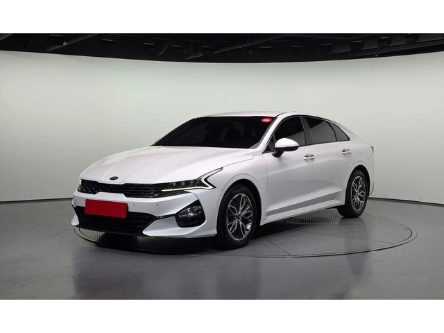Kia K5 - автомобили, коли, обяви за нови и употребявани 0