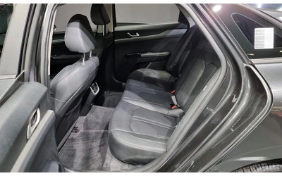 Kia K5 - автомобили, коли, обяви за нови и употребявани 10