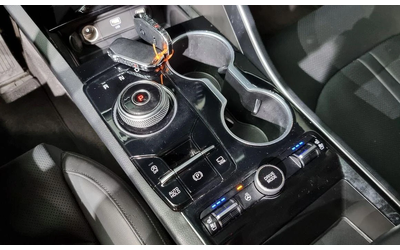 Kia K5 - автомобили, коли, обяви за нови и употребявани 8