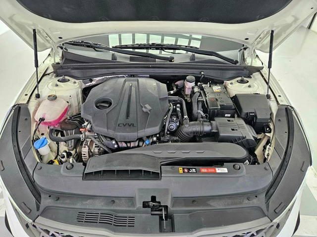 Kia K5 - автомобили, коли, обяви за нови и употребявани 5