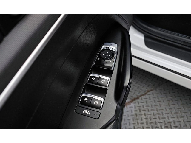 Kia K5 - автомобили, коли, обяви за нови и употребявани 13