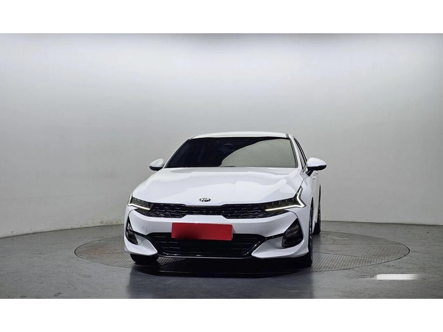 Kia K5 - автомобили, коли, обяви за нови и употребявани 2