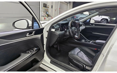 Kia K5 - автомобили, коли, обяви за нови и употребявани 9