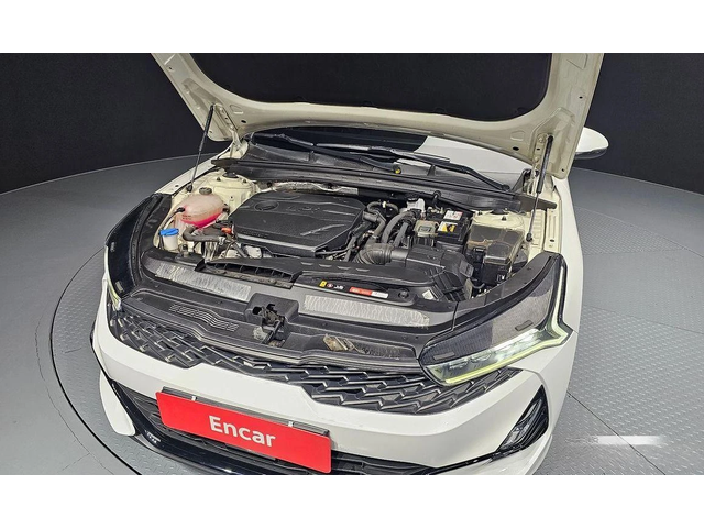 Kia K5 - автомобили, коли, обяви за нови и употребявани 5