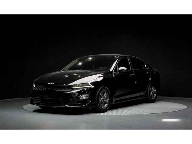 Kia K5 - автомобили, коли, обяви за нови и употребявани 0