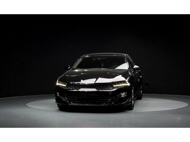 Kia K5 - автомобили, коли, обяви за нови и употребявани 2