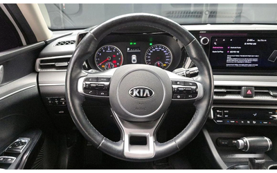 Kia K5 - автомобили, коли, обяви за нови и употребявани 13