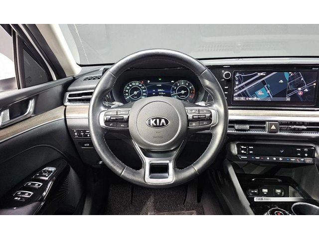 Kia K5 - автомобили, коли, обяви за нови и употребявани 13