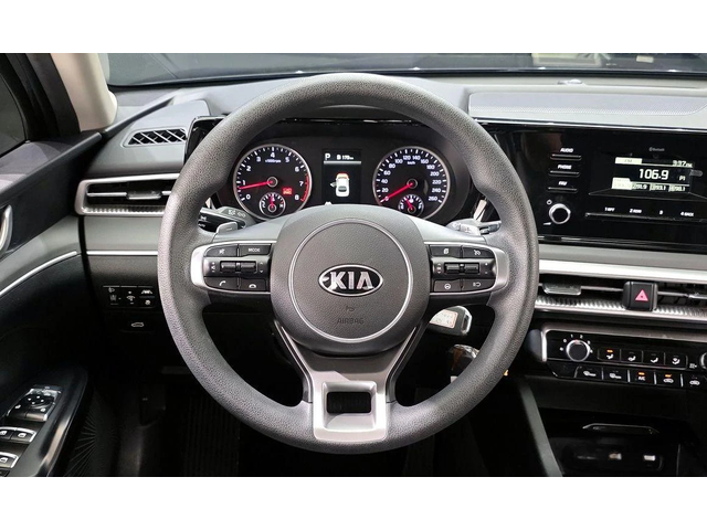 Kia K5 - автомобили, коли, обяви за нови и употребявани 12