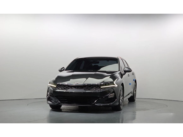 Kia K5 - автомобили, коли, обяви за нови и употребявани 2