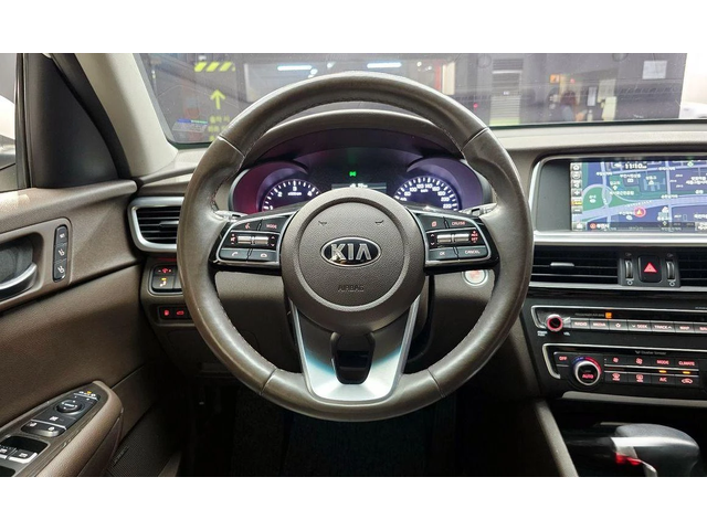 Kia K5 - автомобили, коли, обяви за нови и употребявани 12