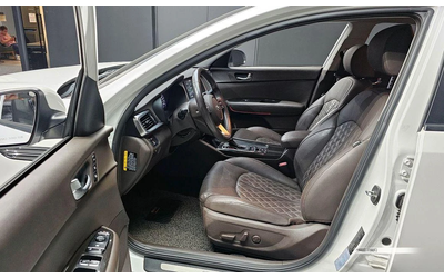 Kia K5 - автомобили, коли, обяви за нови и употребявани 9