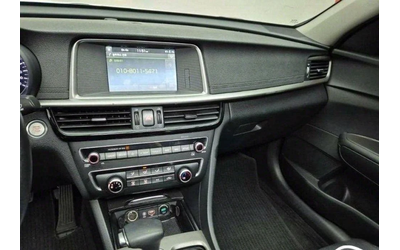 Kia K5 - автомобили, коли, обяви за нови и употребявани 8