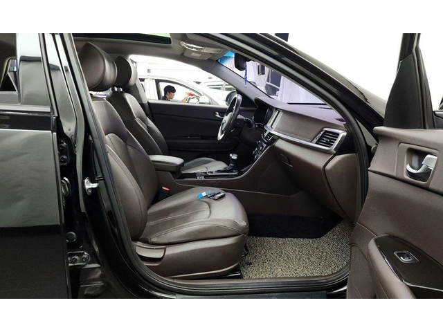 Kia K5 - автомобили, коли, обяви за нови и употребявани 10