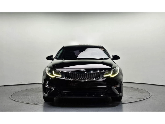 Kia K5 - автомобили, коли, обяви за нови и употребявани 2