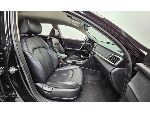 Kia K5 - автомобили, коли, обяви за нови и употребявани 9