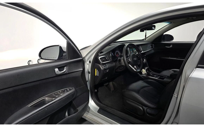 Kia K5 - автомобили, коли, обяви за нови и употребявани 11