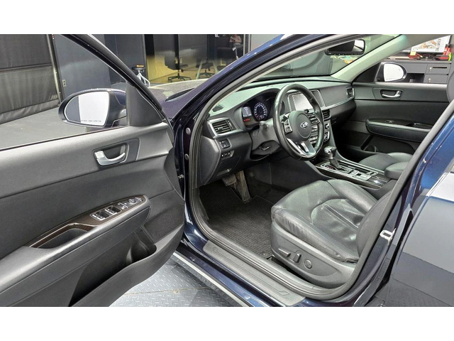 Kia K5 - автомобили, коли, обяви за нови и употребявани 10