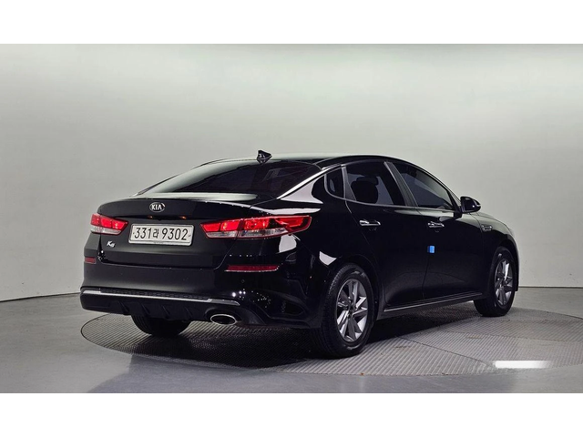 Kia K5 - автомобили, коли, обяви за нови и употребявани 1