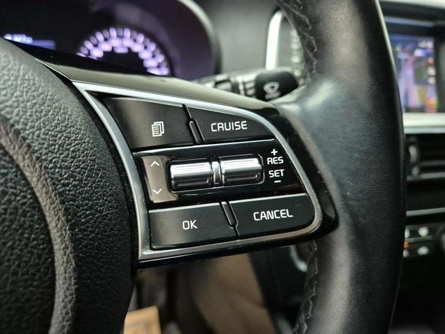 Kia K5 - автомобили, коли, обяви за нови и употребявани 6