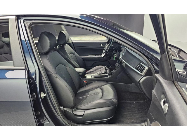 Kia K5 - автомобили, коли, обяви за нови и употребявани 12