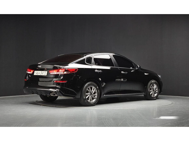 Kia K5 - автомобили, коли, обяви за нови и употребявани 1