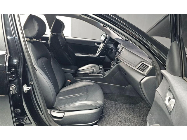 Kia K5 - автомобили, коли, обяви за нови и употребявани 9