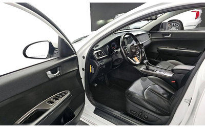 Kia K5 - автомобили, коли, обяви за нови и употребявани 10