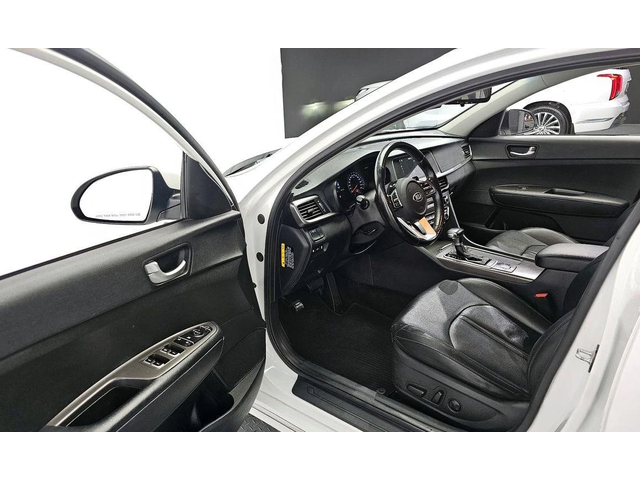 Kia K5 - автомобили, коли, обяви за нови и употребявани 10