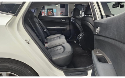 Kia K5 - автомобили, коли, обяви за нови и употребявани 11