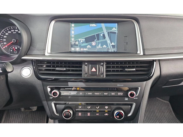 Kia K5 - автомобили, коли, обяви за нови и употребявани 13