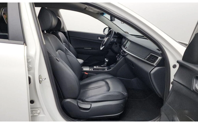 Kia K5 - автомобили, коли, обяви за нови и употребявани 10