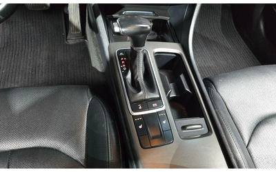 Kia K5 - автомобили, коли, обяви за нови и употребявани 8