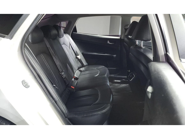 Kia K5 - автомобили, коли, обяви за нови и употребявани 11