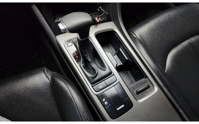 Kia K5 - автомобили, коли, обяви за нови и употребявани 8