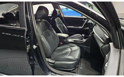 Kia K5 - автомобили, коли, обяви за нови и употребявани 9