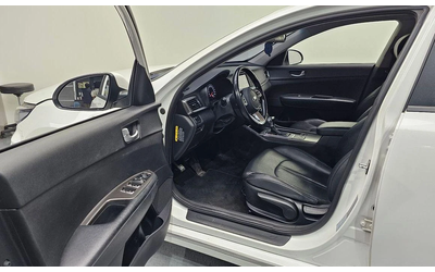 Kia K5 - автомобили, коли, обяви за нови и употребявани 9