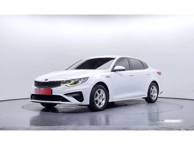 Kia K5 - автомобили, коли, обяви за нови и употребявани 0