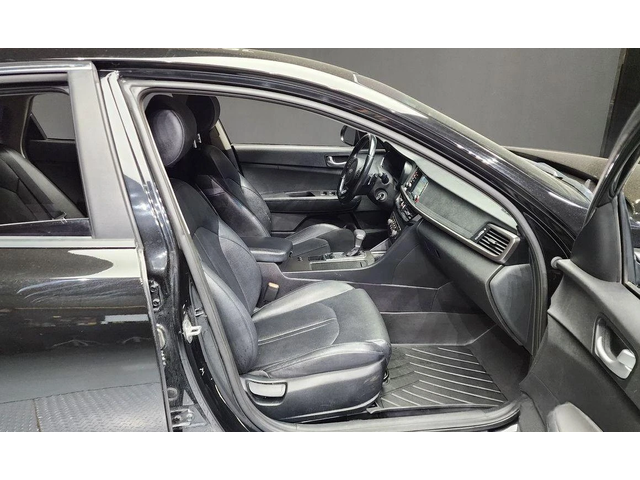 Kia K5 - автомобили, коли, обяви за нови и употребявани 10