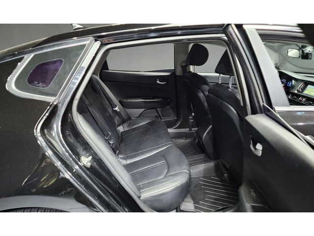 Kia K5 - автомобили, коли, обяви за нови и употребявани 11