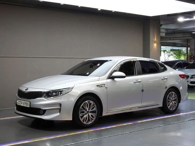 Kia K5 LPG - автомобили, коли, обяви за нови и употребявани 0