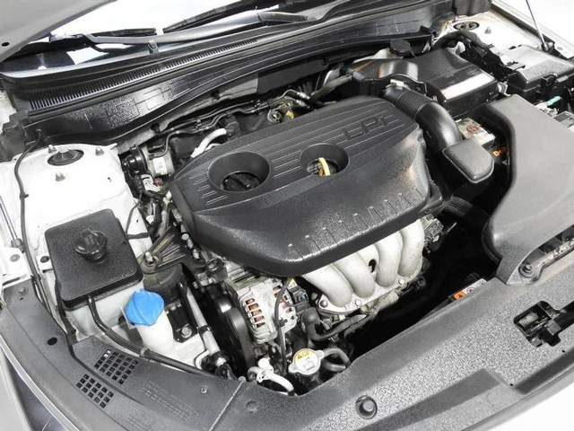 Kia K5 LPG - автомобили, коли, обяви за нови и употребявани 6